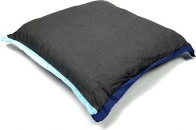Madison sierkussen 50x50 cm Balance blue