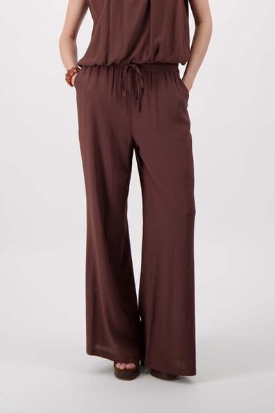 Zusss bruine dames broek   Wide leg fit   Steekzakken   Elastische boord   High waist Bruin S