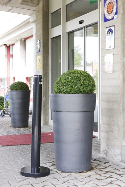 Peukenzuil Rubbermaid Smokerspole zilver
