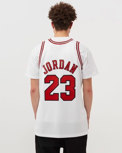 NBA Authentic Jersey Chicago Bulls Home 1997-98 Michael Jordan #23