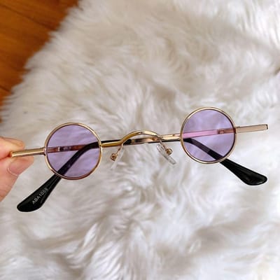 Kleine Ronde Zonnebril Metalen Frame Hip Hop Punk Zonnebril Mini Snoepkleurige Lens Zonnebril Ins Mode Tinten ontworpen voor dames Heren