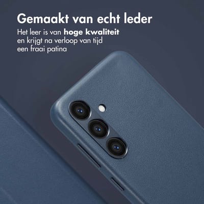 Accezz Hoesje - Geschikt voor Samsung Galaxy S24 - Leather Bookcase 2-in-1 met Magnetische Ring - Nightfall Blue