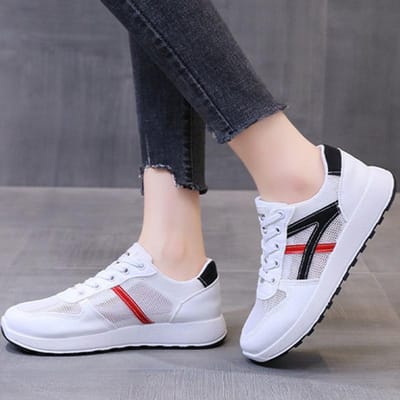 Nieuwe Zomer Ademende Witte Schoenen Damesmode Koreaans Casual Kokosschoenen Zachte Zool Hardloopschoenen Sneakers 40 black