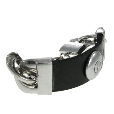 Behave - Unisex armband stoer design - zwart imitatieleer - zilverkleur