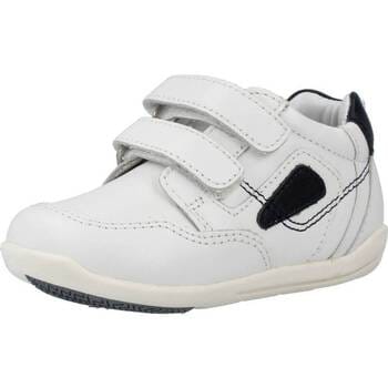 Nette Schoenen Chicco Gayer
