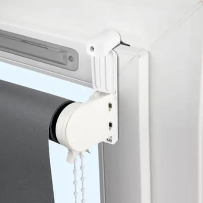 Madeco Klembevestiging Voor Raam Met Ventilatie U17/ Metaal Wit 2st