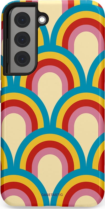 Casetastic hoesje geschikt voor Samsung Galaxy S22 - Dubbellaagse bescherming - Retro regenboog - Fashion Case - Lichtblauw Crème Goud Rood