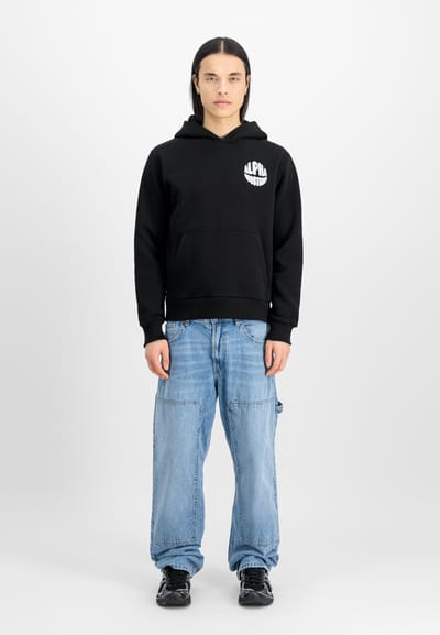 Hoodie met logo gedrukt op de achterkant Alpha Industries