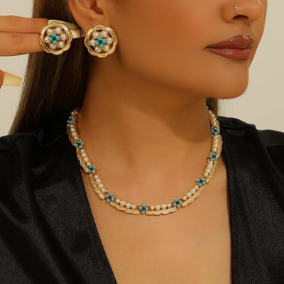 Sieradenset / Barokstijl ketting en oorbellen met kleurrijke geweven madeliefjes en imitatieparels / Europese en Amerikaanse etnische stijl oorbellen en ketting met bloemmotief
