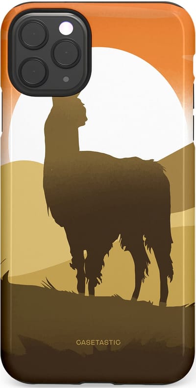 Casetastic Hoesje Geschikt voor Apple iPhone 11 Pro Max - Stijlvolle Beschermende Duo-layer Case - Silhouet Alpaca