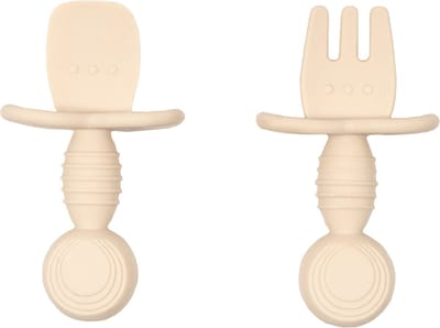 Jikkies Siliconen Kinderbestek Set - Baby Bestek - Lepel & Vork - Beige - Veilig - Duurzaam - Kindvriendelijk - 100% Siliconen - Vaatwasserbestendig - Magnetronbestendig - Oefenbestek - Ergonomisch Bestek - Kraamcadeau