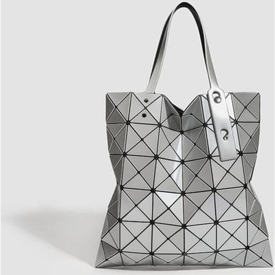 Nieuwe Lente- en Zomermode Zesvak Schoudertas Diamant Vouwen Geometrische Tas Veelzijdige Diamant Hand Draagtas gray