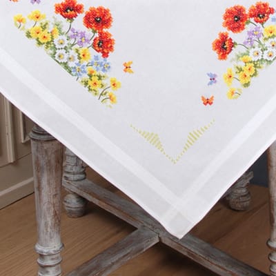 Vervaco - Tafelkleed kit - Wilde voorjaarsbloemen - PN-0145162 - Borduren - Borduurpakket - Borduurpakket volwassenen - Borduurpakket kind