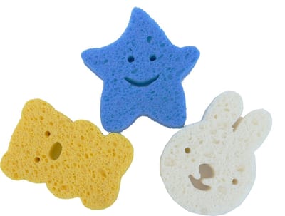Bo Jungle - Natuurspons voor baby en kinderen - Leuke, speelse vormpjes - Natuurlijke houtpulp - Voor gevoelige huidtypes - Set van 3 stuks - Natural Wood Pulp Sponges (3 stuks)
