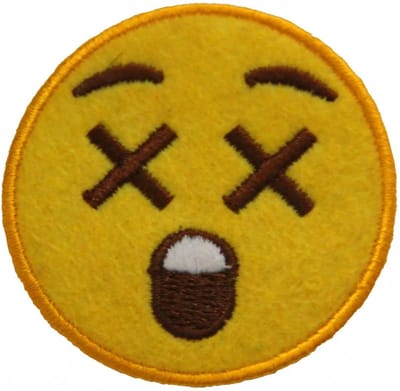 Fjesta© Emoji Embleem - Geschrokken Gezicht - Carnaval Den Bosch
