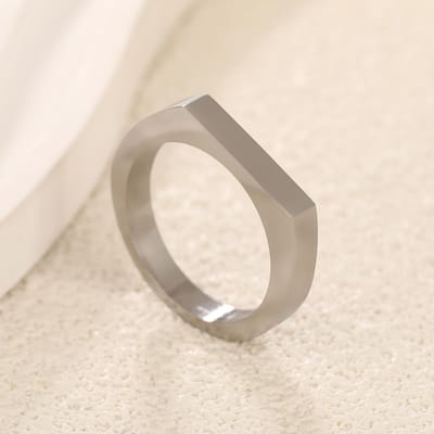 Bague chevalière rectangulaire en acier inoxydable pour hommes et femmes, couleur or, noir, minimaliste, lisse, bagues tendance, bijoux de couple, cadeau, vente en gros 8 beige
