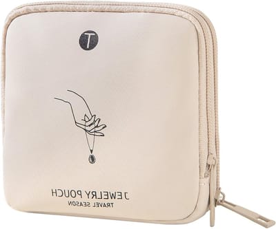 Draagbaar sieradendoosje voor op reis, ideaal voor het opbergen van oorbellen, halskettingen en ringen in stijl (beige)