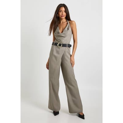 boohoo Dames Geweven Getailleerde Halternek Jumpsuit met Riem | Taupe | Maat: 38