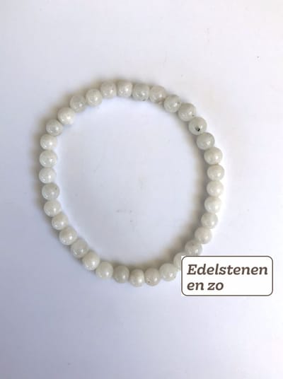 Maansteen armband maat 18 met 6 mm kralen