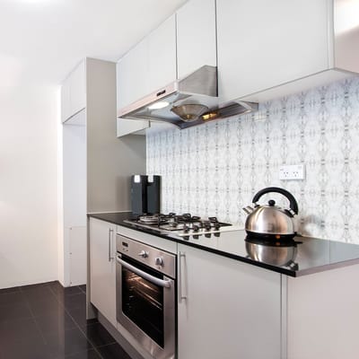 Zelfklevende tegelmuurstickers voor keuken en badkamer - 30 cementtegelstickers met marmerlook - 30 stickers van 15x15 cm