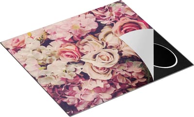 Chefcare Inductie Beschermer Roze Rozen Achtergrond - Retro - Bloemen - 60x50 cm - Afdekplaat Inductie - Kookplaat Beschermer - Inductie Mat