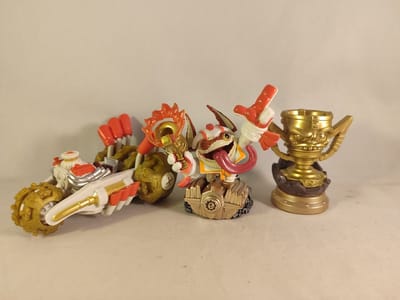 Skylanders Superchargers Land Racing Action Pack Double Dare Trigger Happy