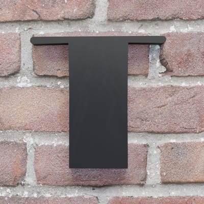 Huisnummer Broadway T zwart - Huisnummerbord - 10 cm - zelfklevend