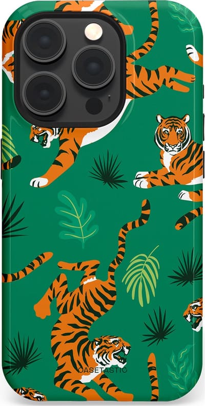 Casetastic Hoesje Geschikt voor Apple iPhone 15 Pro Magsafe - Stijlvolle Beschermende Duo-layer Case - Oerwoudkracht