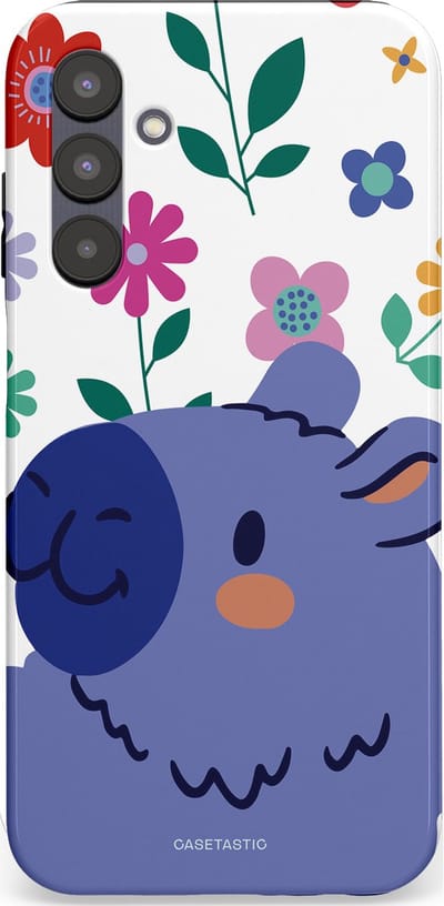 Casetastic Hoesje Geschikt voor Samsung A25 - Stijlvolle Beschermende Duo-layer Case - Capibara Bloempje Blauw