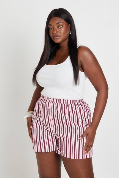 boohoo Dames Plus Gestreepte Poplin Henley Short | Roze | Maat: 56