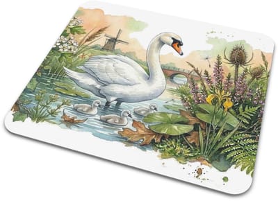 Muismat "Aquarel Series" Hollandse Wateren met Knobbelzwaan en Kuikens bij Brug & Molen - Liefdevolle Dierenprint voor Thuiswerkplek - Moederdag Cadeau voor haar: Vrouw, Vriendin & Collega - Sfeervolle Deskmat