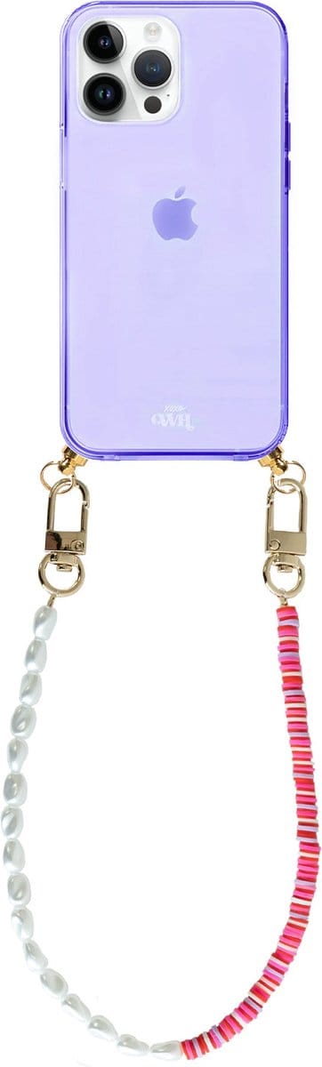 xoxo Wildhearts silicone case met koord - Paars telefoonhoesje met koord - telefoonketting - Island Girl - short - Cord Case - geschikt voor Apple iPhone 12 Pro - Korte parelketting / kralenketting - Parels - Wit / Roze