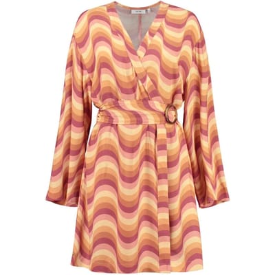 Shiwi Biarritz Wrap Dress Groovy Wave Frozen Choco Brown Frozen Ch Maat: XS | Mini Jurken Outlet | Dames | Roze