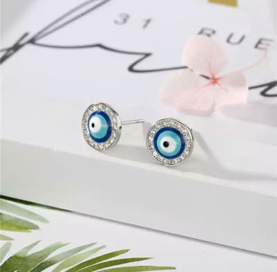 Akyol - Evileye – evil – eye – blauwe evileye – knop oorbellen– geluks oog oorbel – geluk – zilverkleurig - bescherming – diepe blauw -boze oog oorbellen - turkse oog - nazar boncuk - cadeau voor vriendin - blauwe oog oorbellen