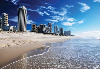 Fotobehang Beach Gold Coast | XL - 208cm x 146cm | 130g/m2 Vlies