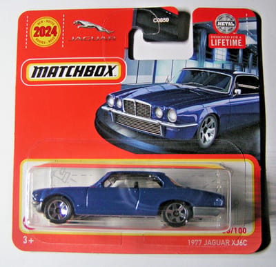 MATCHBOX 1977 JAGUAR XJ6 METALIC BLUE 58/100 SHORT CARD