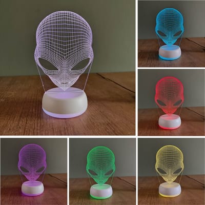 Klarigo® Nachtlamp – Alien - 3D LED Lamp Illusie – 16 Kleuren – Witte Base - Bureaulamp – Marsmannetje - Ruimtevaart - Ruimte - UFO – Nachtlampje Kinderen – Creative lamp - Afstandsbediening