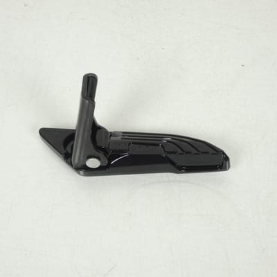 Cale pied passager droit pour scooter Aprilia 150 SR 2018 à 2021 1B001787400NT
