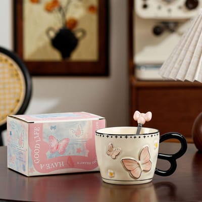 Creatieve Relief Vlinder Keramische Kop Franse Retro Meisje Hart Mok High Looking Thuis Ontbijtkop Souvenir Cadeau 400ML