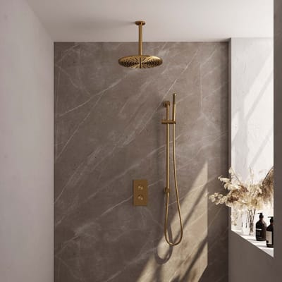 Brauer Gold Carving thermostatische inbouw regendouche 3-weg omstelling SET 42 met 30 cm douchekop en plafondarm en staaf handdouche en doucheslang en geïntegreerde glijstang goud geborsteld PVD