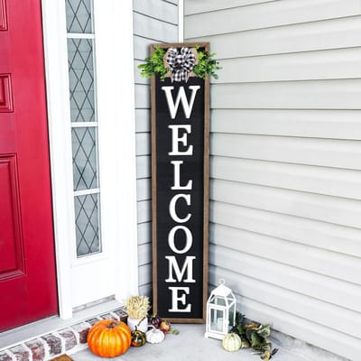 Welkomstbord Buiten - Decoratief Bord - Voordeur Versieren - Verticale Hangdecoratie - 48x10 Inch - Hout Zwart