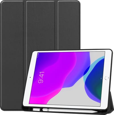 Hoes - Geschikt voor Apple iPad 7 (2019) - 10.2 inch - 7e Generatie - Dun & Stevig - Trifold Bookcase - Hard Cover Case - Met Uitsparing Geschikt voor Apple Pencil - Hardcover Book - Tablet Hoesje - Zwart