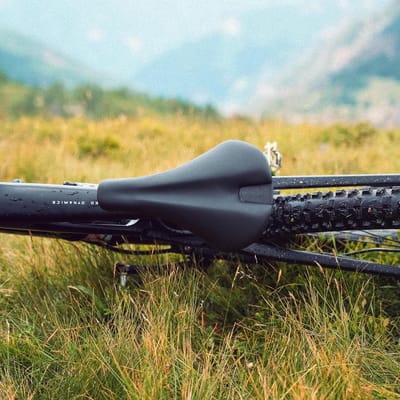 Fietszadel - Offroad Zadel - Trail Rijden - Anatomisch Gat - 244 mm - Zwart