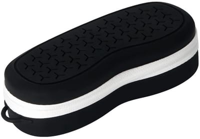 Opbergdoos Zwembril - Siliconen Zwembril Opbergdoos - Zwembrilhoes - 18 × 7 × 5,5cm - Beschermhoes voor Zwembrillen - Brilzak met Ritssluiting - Ideaal voor Zwemmen, Reizen & Strand - Zomeraccessoire - Zwart - Geweldig Cadeau voor Vrouw & Man