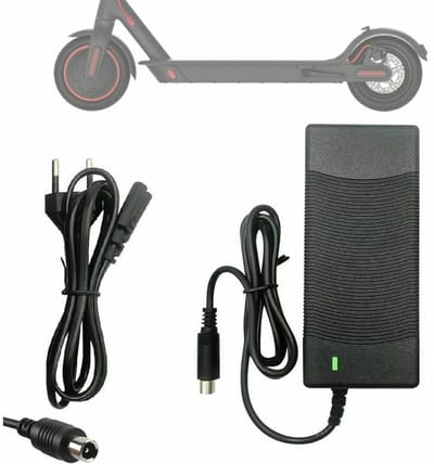 42V 2A Electric Scooter Charger - High Efficiency Safe Charger - Aluminum Heat Sink Design Compact - 1 Stuks - Thuis En Onderweg Zwart