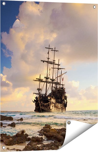 Gards Tuinposter Piratenschip aan de Kust bij Zonsondergang - 60x80 cm - Tuindoek - Tuindecoratie - Wanddecoratie buiten - Tuinschilderij