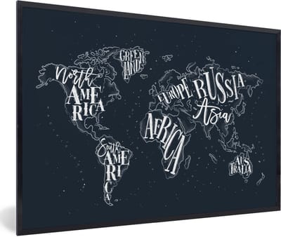 Poster in lijst - Fotolijst 120x80 cm - Posters - Wereldkaart - Zwart - Wit - Letters - Posterlijst zwart - Decoratie - Wanddecoratie woonkamer - Muurdecoratie slaapkamer