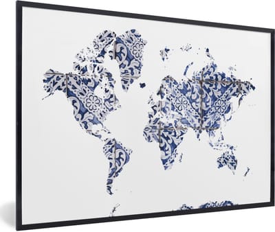 Poster in lijst - Fotolijst 90x60 cm - Posters - Wereldkaart - Delfts Blauw - Wit - Posterlijst zwart - Decoratie - Wanddecoratie woonkamer - Muurdecoratie slaapkamer