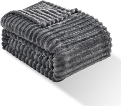 Zachte Fleece Dekbed, 150 x 200 cm, Dubbel Dekentje voor Comfort, Warme en Knuffelige Plaid voor Bed en Bank