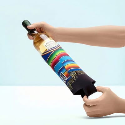 Monkey Business Bottle Sleeve Poncho de Vino set van 2